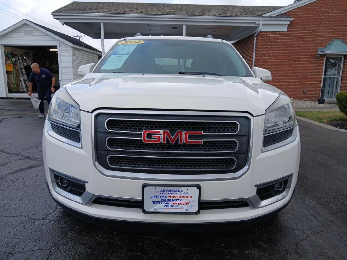 2014 Summit White GMC Acadia SLT-1 AWD (1GKKVRKD8EJ) with an 3.6L V6 DOHC 24V engine, 6-Speed Automatic transmission, located at 1951 S Dayton Lakeview Rd., New Carlisle, OH, 45344, (937) 908-9800, 39.890999, -84.050255 - Photo#6