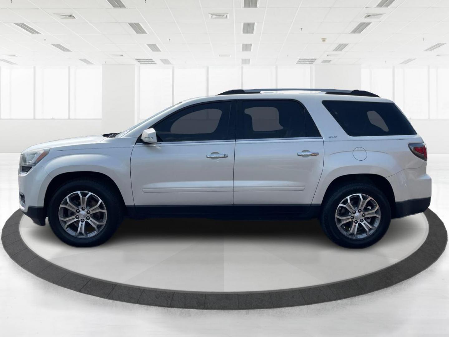 2014 Summit White GMC Acadia (1GKKRSKD3EJ) with an 3.6L V6 DOHC 24V engine, 6-Speed Automatic transmission, located at 1184 Kauffman Ave, Fairborn, OH, 45324, (937) 908-9800, 39.807072, -84.030914 - Photo#5