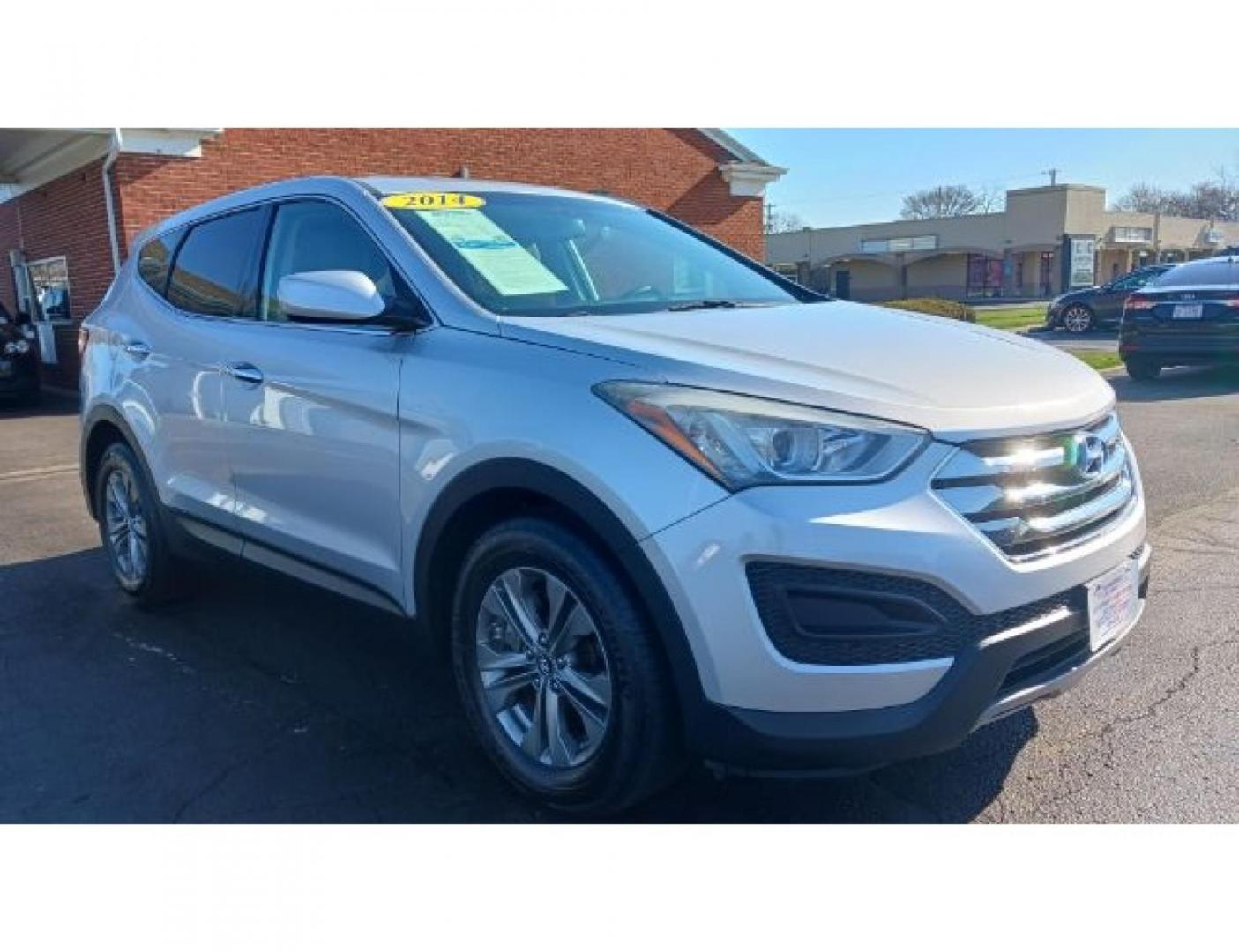 2014 Hyundai Santa Fe Sport 2.4 FWD (5XYZT3LB5EG) with an 2.4L L4 DOHC 16V engine, 6-Speed Automatic transmission, located at 8750 N County Rd 25A, Piqua, OH, 45356, (937) 908-9800, 40.164391, -84.232513 - 2014 Hyundai Santa Fe Sport 2.4 FWD - Photo#13