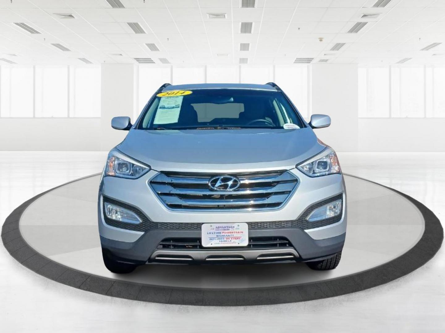 2014 Moonstone Silver Hyundai Santa Fe Sport 2.4 FWD (5XYZU3LB3EG) with an 2.4L L4 DOHC 16V engine, 6-Speed Automatic transmission, located at 1951 S Dayton Lakeview Rd., New Carlisle, OH, 45344, (937) 908-9800, 39.890999, -84.050255 - Photo#4