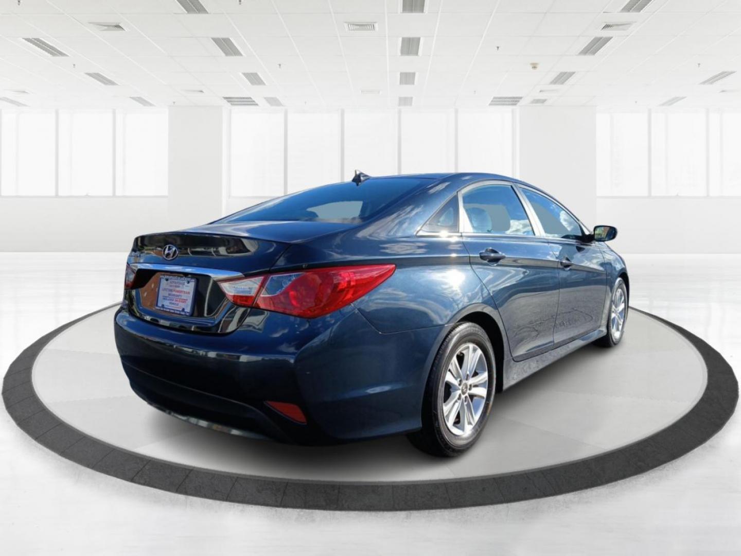 2014 Pacific Blue Pearl Hyundai Sonata GLS (5NPEB4AC0EH) with an 2.4L L4 DOHC 16V engine, 6-Speed Automatic transmission, located at 8750 N County Rd 25A, Piqua, OH, 45356, (937) 908-9800, 40.164391, -84.232513 - Photo#2