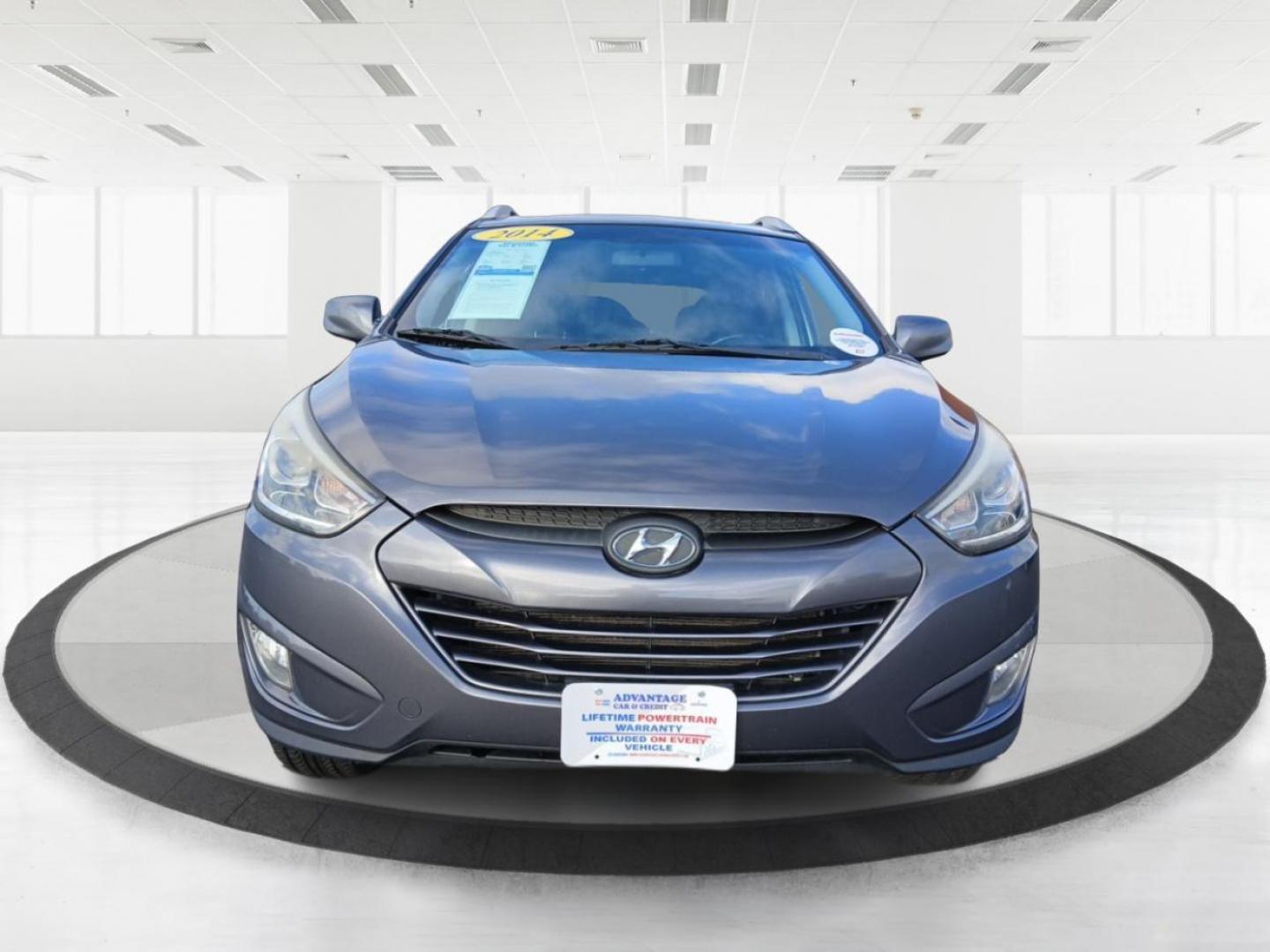 2014 Hyundai Tucson GLS AWD (KM8JUCAG3EU) with an 2.4L L4 DOHC 16V engine, 6-Speed Automatic transmission, located at 1230 East Main St, Xenia, OH, 45385, (937) 908-9800, 39.688026, -83.910172 - 2014 Hyundai Tucson GLS AWD - Photo#6