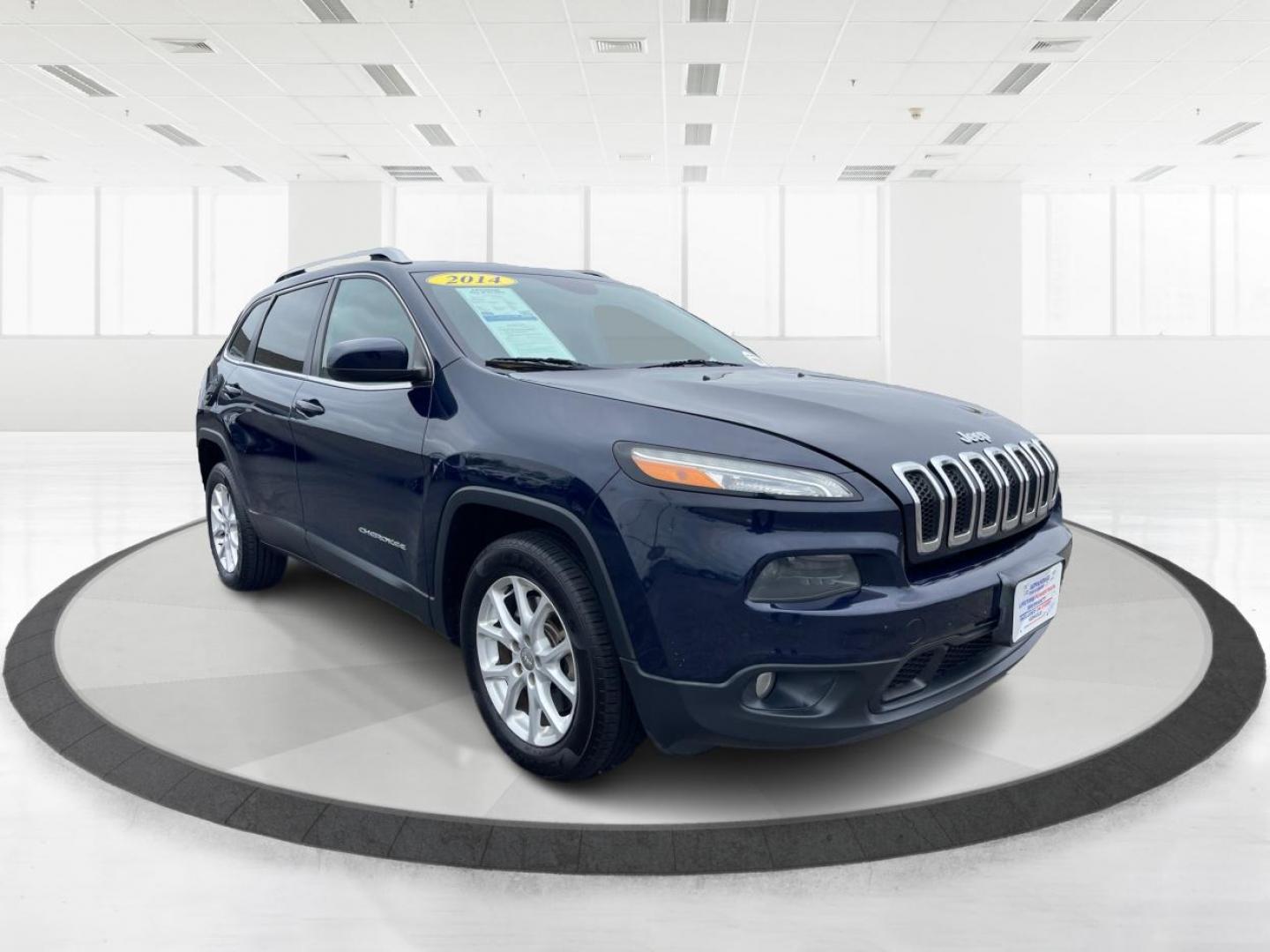 2014 True Blue Pearlcoat Jeep Cherokee Latitude FWD (1C4PJLCB7EW) with an 2.4L L4 DOHC 16V engine, 9-Speed Automatic transmission, located at 8750 N County Rd 25A, Piqua, OH, 45356, (937) 908-9800, 40.164391, -84.232513 - Photo#0