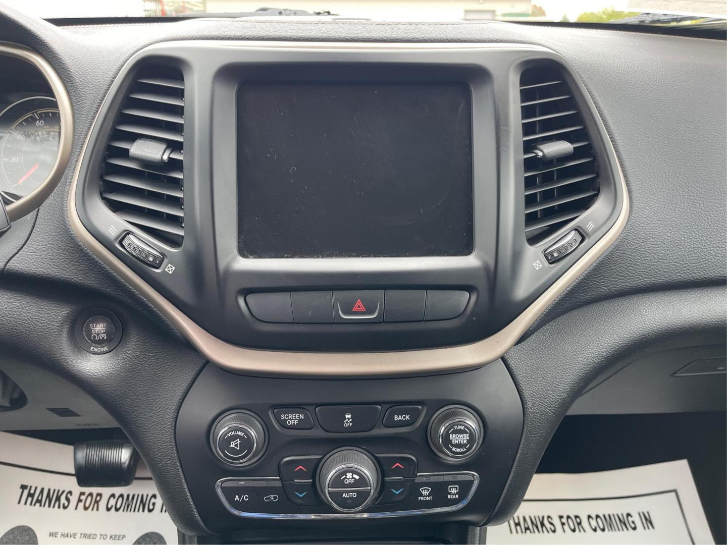 2014 True Blue Pearlcoat Jeep Cherokee Latitude FWD (1C4PJLCB7EW) with an 2.4L L4 DOHC 16V engine, 9-Speed Automatic transmission, located at 8750 N County Rd 25A, Piqua, OH, 45356, (937) 908-9800, 40.164391, -84.232513 - Photo#12