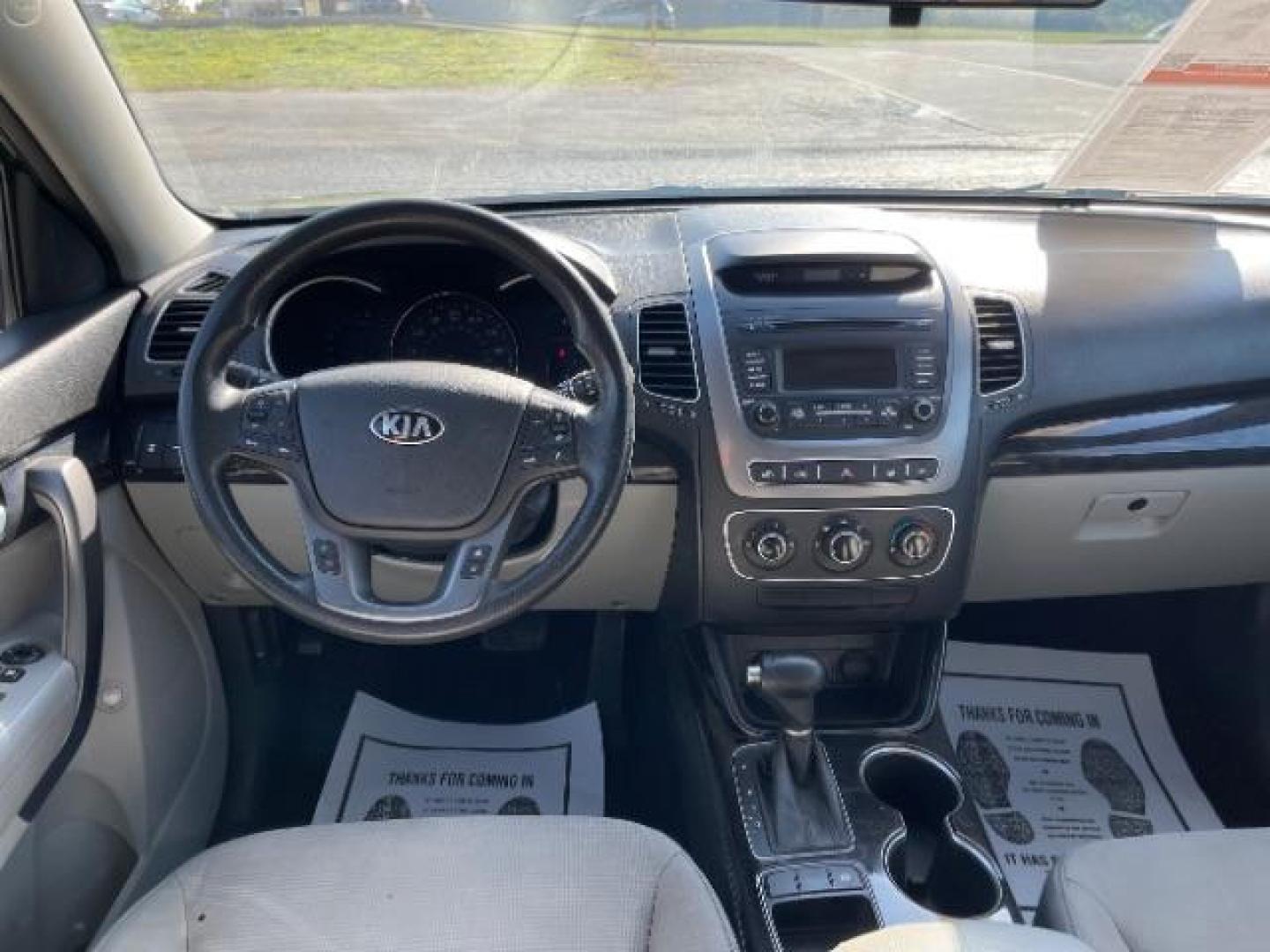 2014 Black Kia Sorento LX 2WD (5XYKT3A65EG) with an 2.4L L4 DOHC 16V engine, 6-Speed Automatic transmission, located at 1951 S Dayton Lakeview Rd., New Carlisle, OH, 45344, (937) 908-9800, 39.890999, -84.050255 - 2014 Kia Sorento LX 2WD - Photo#21