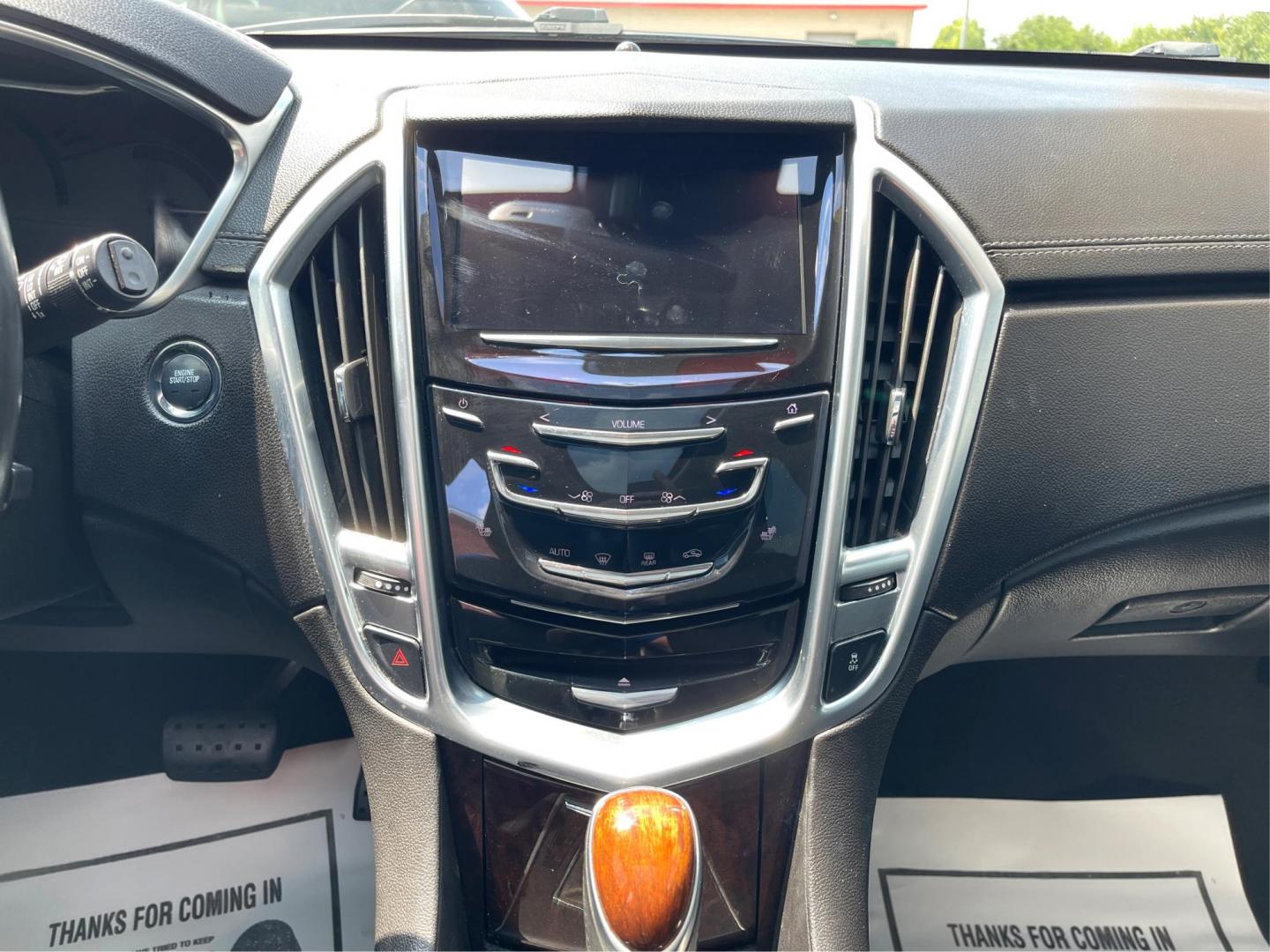 2015 Graphite Metallic Cadillac SRX Luxury Collection AWD (3GYFNEE31FS) with an 3.6L V6 DOHC 24V FFV engine, 6-Speed Automatic transmission, located at 1951 S Dayton Lakeview Rd., New Carlisle, OH, 45344, (937) 908-9800, 39.890999, -84.050255 - Photo#12