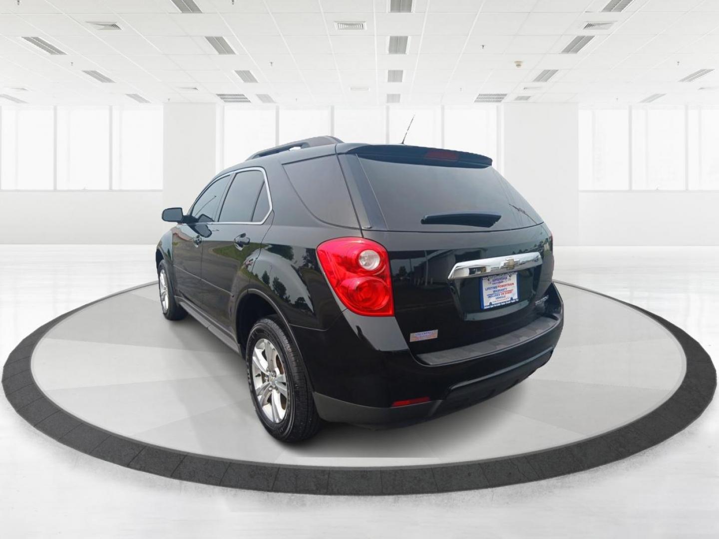 2015 Black Chevrolet Equinox 1LT 2WD (2GNALBEK4F1) with an 2.4L L4 DOHC 16V FFV engine, 6-Speed Automatic transmission, located at 1951 S Dayton Lakeview Rd., New Carlisle, OH, 45344, (937) 908-9800, 39.890999, -84.050255 - Photo#4