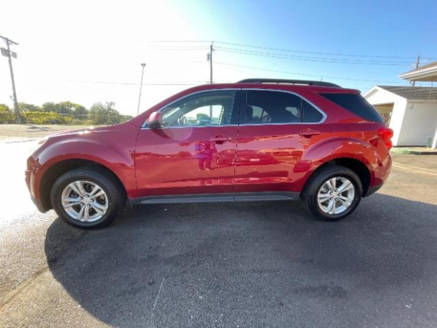 2015 Crystal Red Tintcoat Chevrolet Equinox 1LT 2WD (2GNALBEK3F1) with an 2.4L L4 DOHC 16V FFV engine, 6-Speed Automatic transmission, located at 4508 South Dixie Dr, Moraine, OH, 45439, (937) 908-9800, 39.689976, -84.218452 - Photo#3