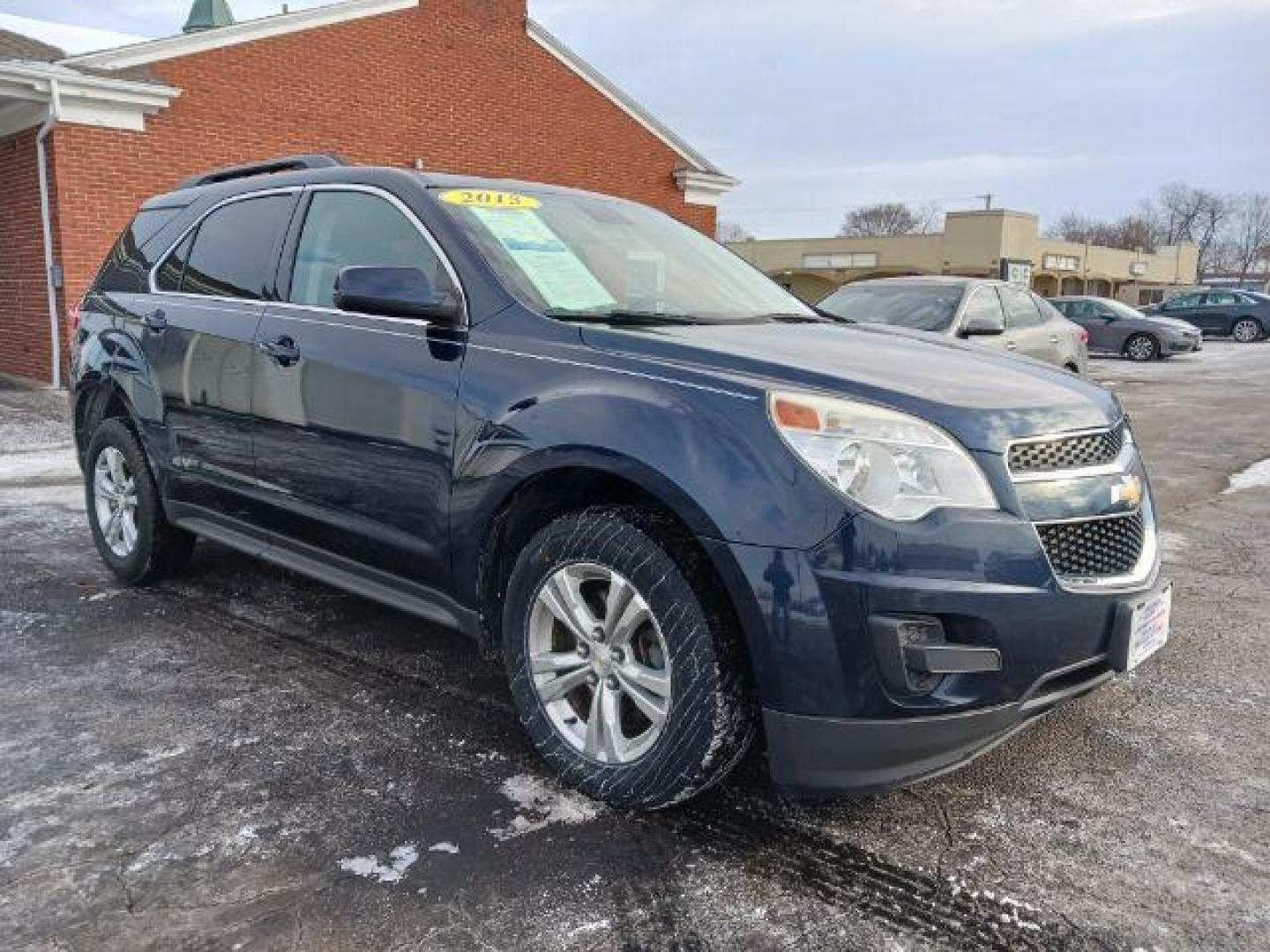 2015 Blue Velvet Metallic Chevrolet Equinox 1LT 2WD (2GNALBEK1F1) with an 2.4L L4 DOHC 16V FFV engine, 6-Speed Automatic transmission, located at 1230 East Main St, Xenia, OH, 45385, (937) 908-9800, 39.688026, -83.910172 - Photo#0