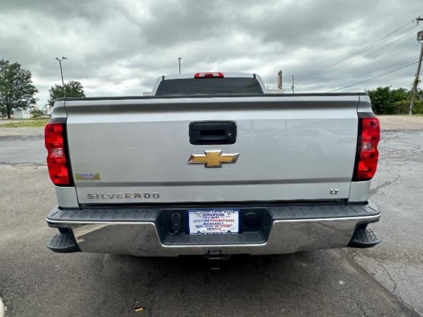 2015 Silver Chevrolet Silverado 1500 LT Double Cab 4WD (1GCVKREC6FZ) with an 5.3L V8 OHV 16V engine, 6-Speed Automatic transmission, located at 1099 N County Rd 25A , Troy, OH, 45373, (937) 908-9800, 40.057079, -84.212883 - Photo#4