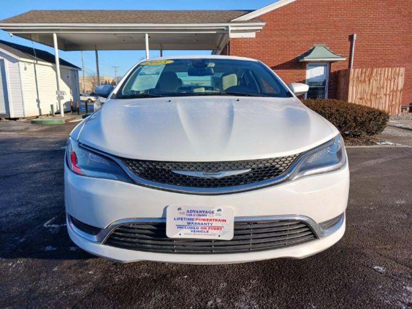 2015 Lunar White Tri-Coat Chrysler 200 Limited (1C3CCCAB9FN) with an 2.4L L4 DOHC 16V engine, 9-Speed Automatic transmission, located at 1951 S Dayton Lakeview Rd., New Carlisle, OH, 45344, (937) 908-9800, 39.890999, -84.050255 - Photo#1