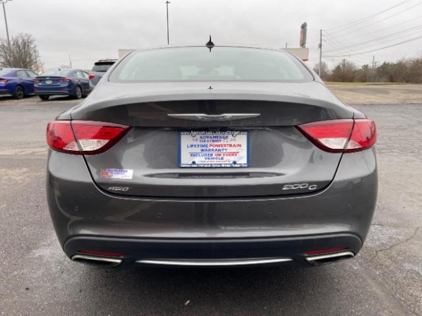 2015 Granite Crystal Met CC Chrysler 200 C AWD (1C3CCCEG2FN) with an 3.6L V6 DOHC 24V FFV engine, 9-Speed Automatic transmission, located at 1951 S Dayton Lakeview Rd., New Carlisle, OH, 45344, (937) 908-9800, 39.890999, -84.050255 - Photo#5