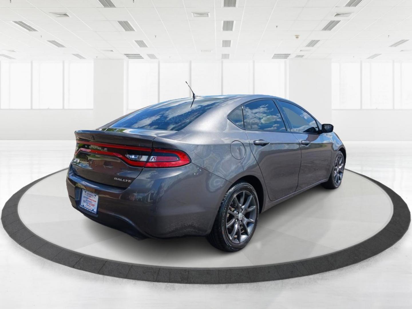 2015 Granite Crystal Met CC Dodge Dart SXT (1C3CDFBB3FD) with an 2.4L L4 DOHC 16V engine, located at 1230 East Main St, Xenia, OH, 45385, (937) 908-9800, 39.688026, -83.910172 - Photo#2