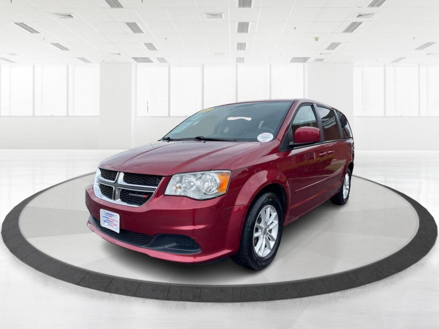 2015 Redline 2 Coat Pearl Dodge Grand Caravan (2C4RDGCG2FR) with an 3.6L V6 DOHC 24V engine, 6-Speed Automatic transmission, located at 401 Woodman Dr, Riverside, OH, 45431, (937) 908-9800, 39.760899, -84.123421 - Photo#7