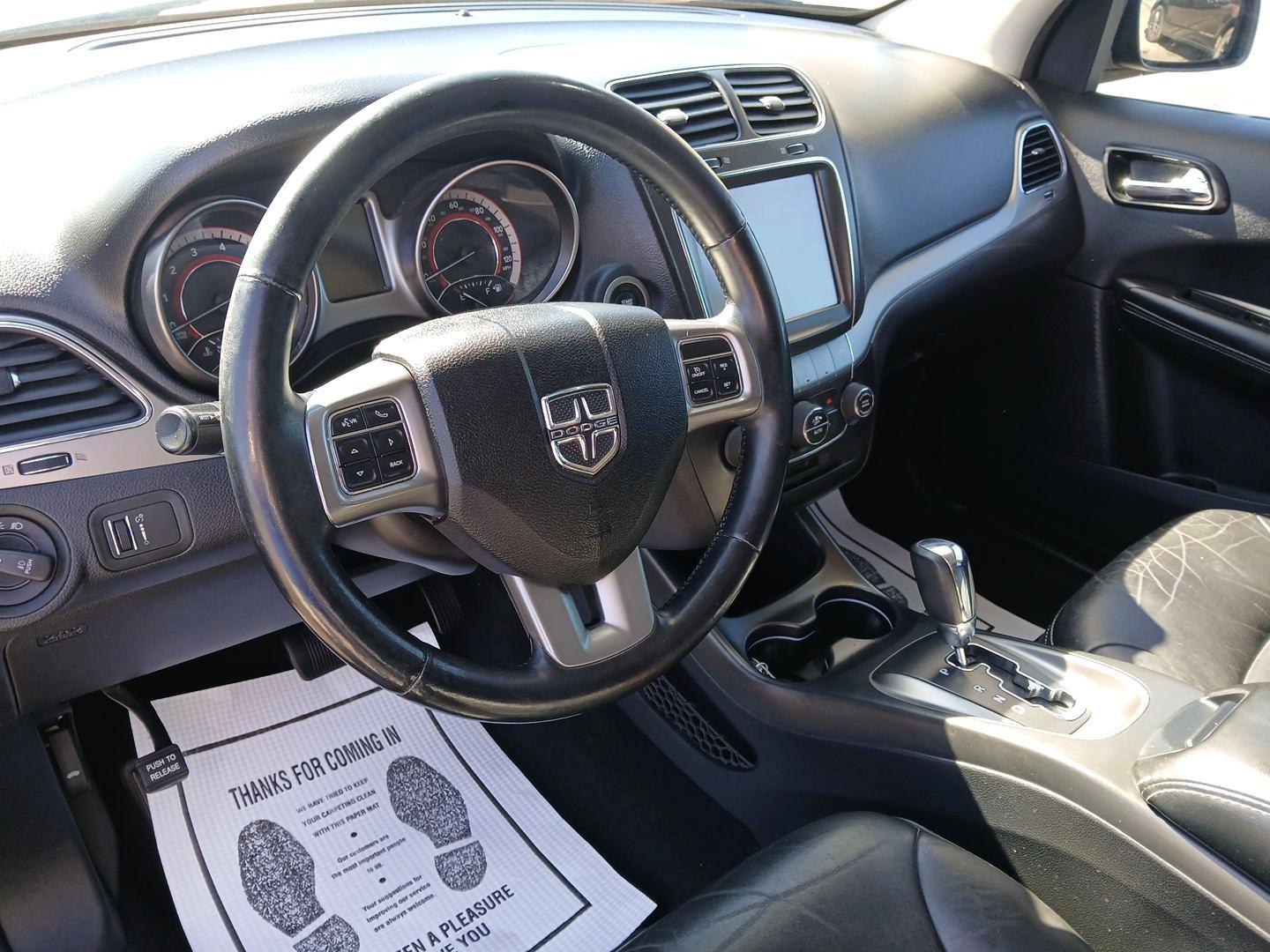 2015 Granite Crystal Met CC Dodge Journey Crossroad AWD (3C4PDDGG7FT) with an 3.6L V6 DOHC 24V engine, 6-Speed Automatic transmission, located at 4508 South Dixie Dr, Moraine, OH, 45439, (937) 908-9800, 39.689976, -84.218452 - Photo#8