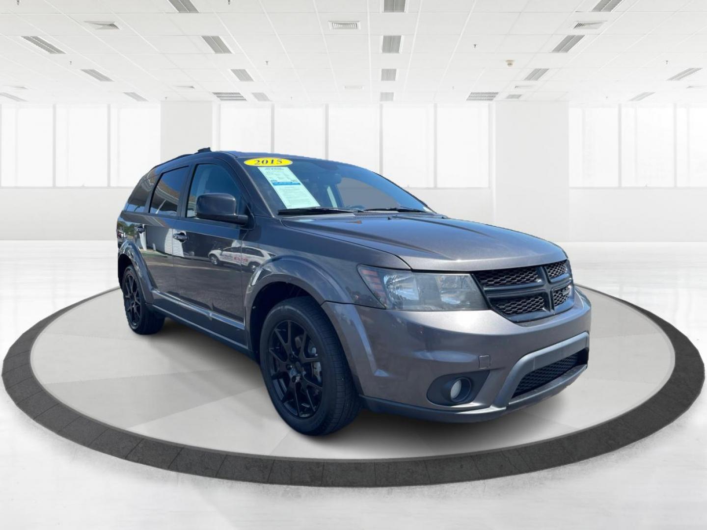 2015 Granite Crystal Met CC Dodge Journey SXT (3C4PDCBB0FT) with an 2.4L L6 DOHC 16V engine, 4-Speed Automatic transmission, located at 1951 S Dayton Lakeview Rd., New Carlisle, OH, 45344, (937) 908-9800, 39.890999, -84.050255 - Photo#0