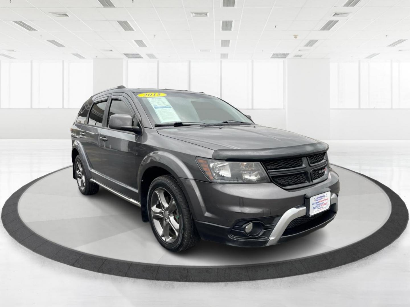 2015 Granite Crystal Met CC Dodge Journey Crossroad FWD (3C4PDCGG5FT) with an 3.6L V6 DOHC 24V engine, 6-Speed Automatic transmission, located at 1230 East Main St, Xenia, OH, 45385, (937) 908-9800, 39.688026, -83.910172 - Photo#0