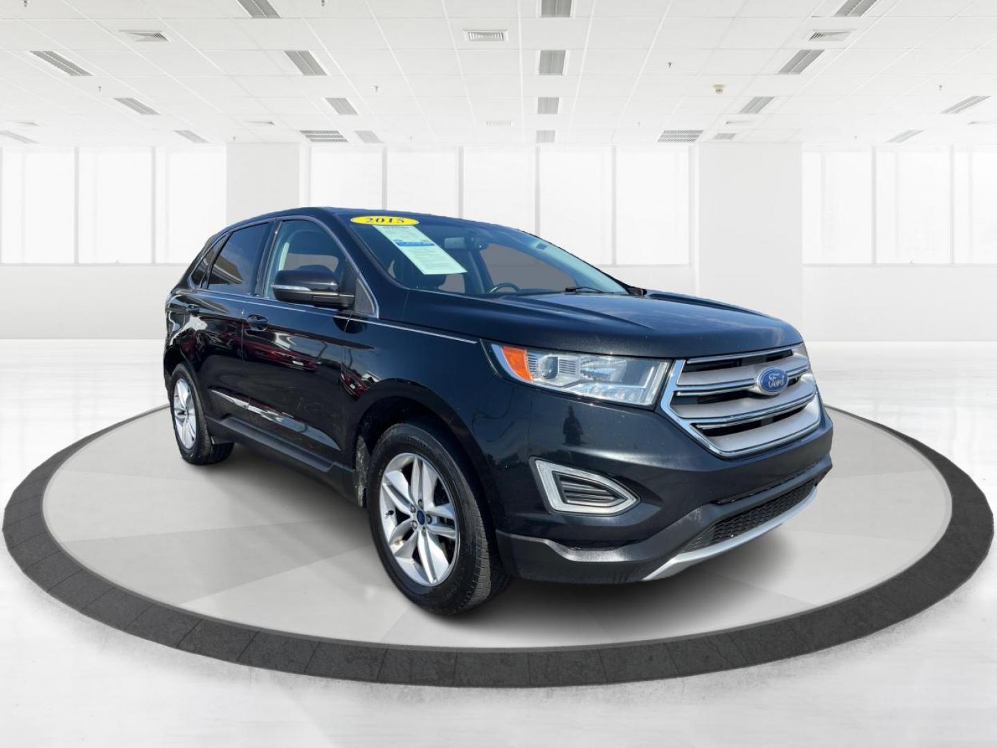 2015 Tuxedo Black Metallic Ford Edge SEL AWD (2FMTK4J8XFB) with an 3.5L V6 DOHC 24V engine, 6-Speed Automatic transmission, located at 1951 S Dayton Lakeview Rd., New Carlisle, OH, 45344, (937) 908-9800, 39.890999, -84.050255 - Photo#0