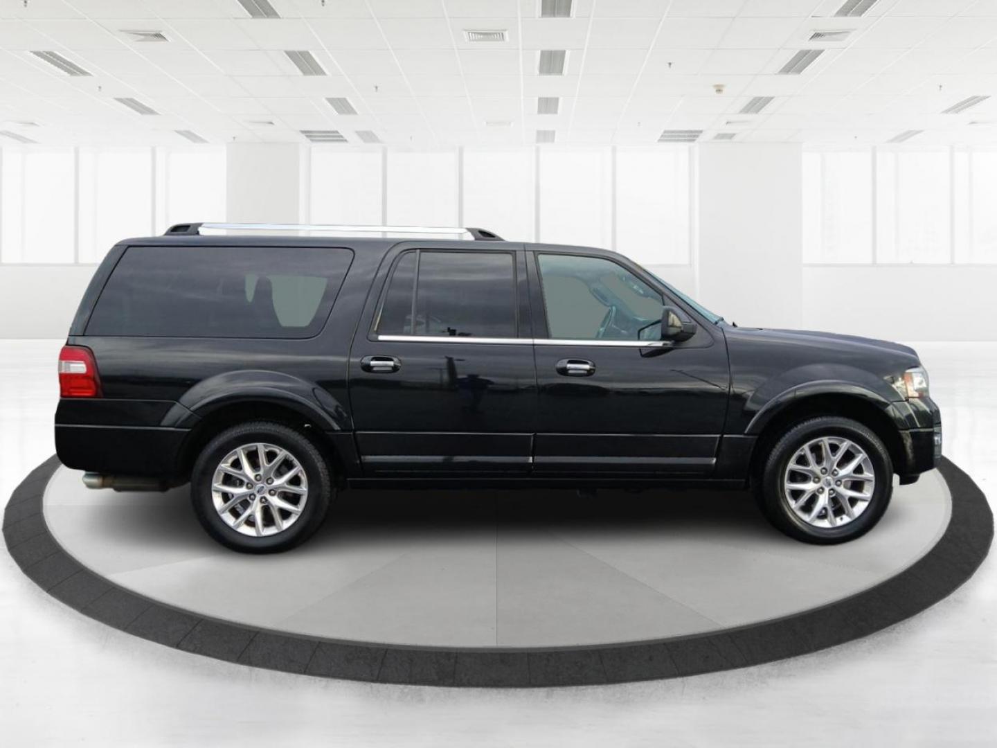 2015 Tuxedo Black Metallic Ford Expedition EL Limited 4WD (1FMJK2AT5FE) with an 3.5L V6 DOHC 24V FFV engine, 6-Speed Automatic transmission, located at 401 Woodman Dr, Riverside, OH, 45431, (937) 908-9800, 39.760899, -84.123421 - Photo#1