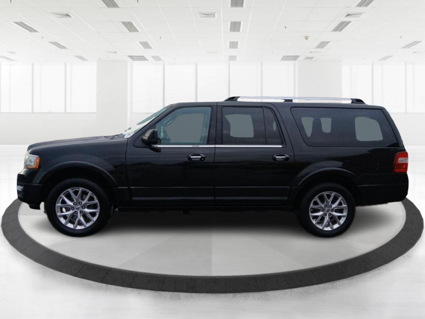 2015 Tuxedo Black Metallic Ford Expedition EL Limited 4WD (1FMJK2AT5FE) with an 3.5L V6 DOHC 24V FFV engine, 6-Speed Automatic transmission, located at 401 Woodman Dr, Riverside, OH, 45431, (937) 908-9800, 39.760899, -84.123421 - Photo#5