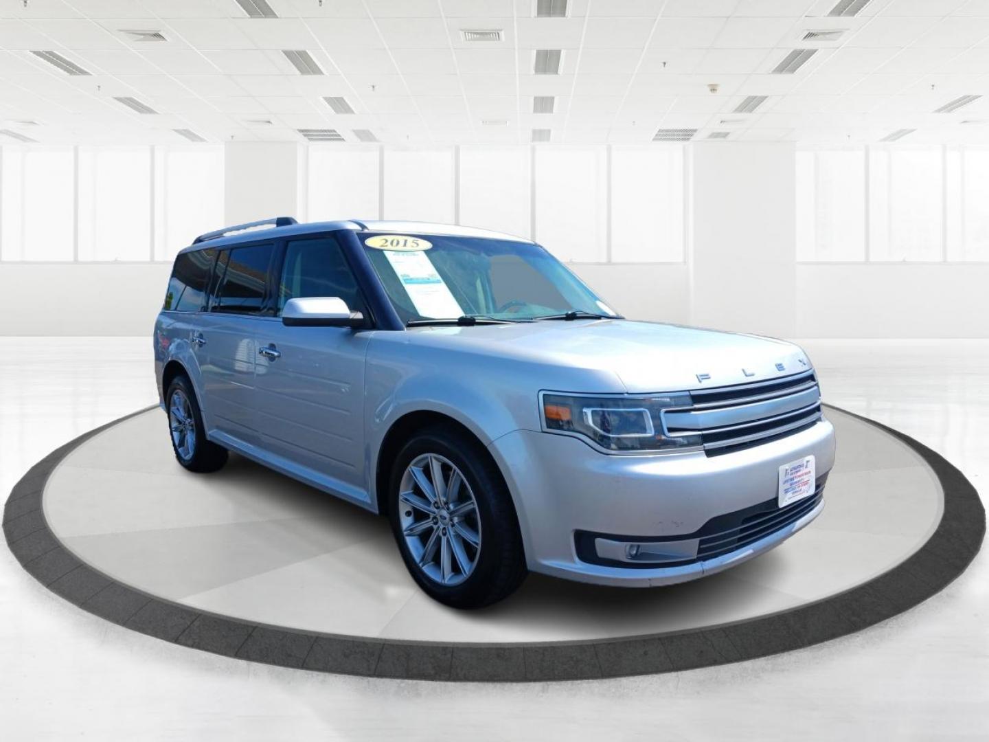 2015 Ingot Silver Metallic Ford Flex (2FMHK6D82FB) with an 3.5L V6 DOHC 24V engine, 6-Speed Automatic Overdrive transmission, located at 1099 N County Rd 25A , Troy, OH, 45373, (937) 908-9800, 40.057079, -84.212883 - Photo#0