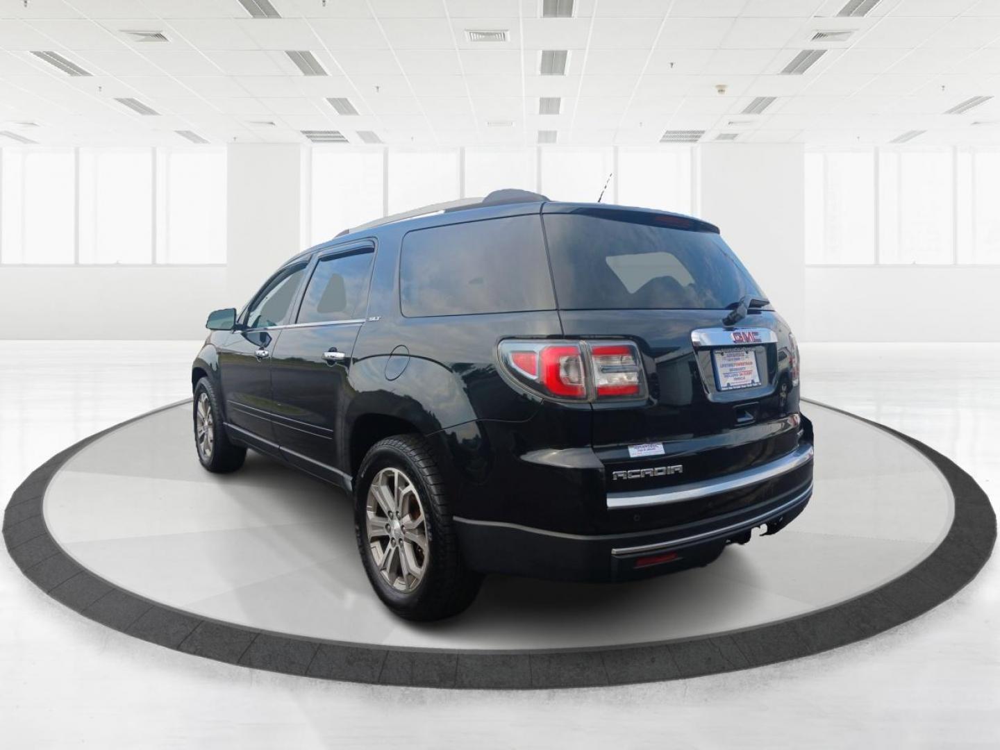 2015 Carbon Black Metallic GMC Acadia SLT-1 AWD (1GKKVRKD4FJ) with an 3.6L V6 DOHC 24V engine, 6-Speed Automatic transmission, located at 1230 East Main St, Xenia, OH, 45385, (937) 908-9800, 39.688026, -83.910172 - Photo#4