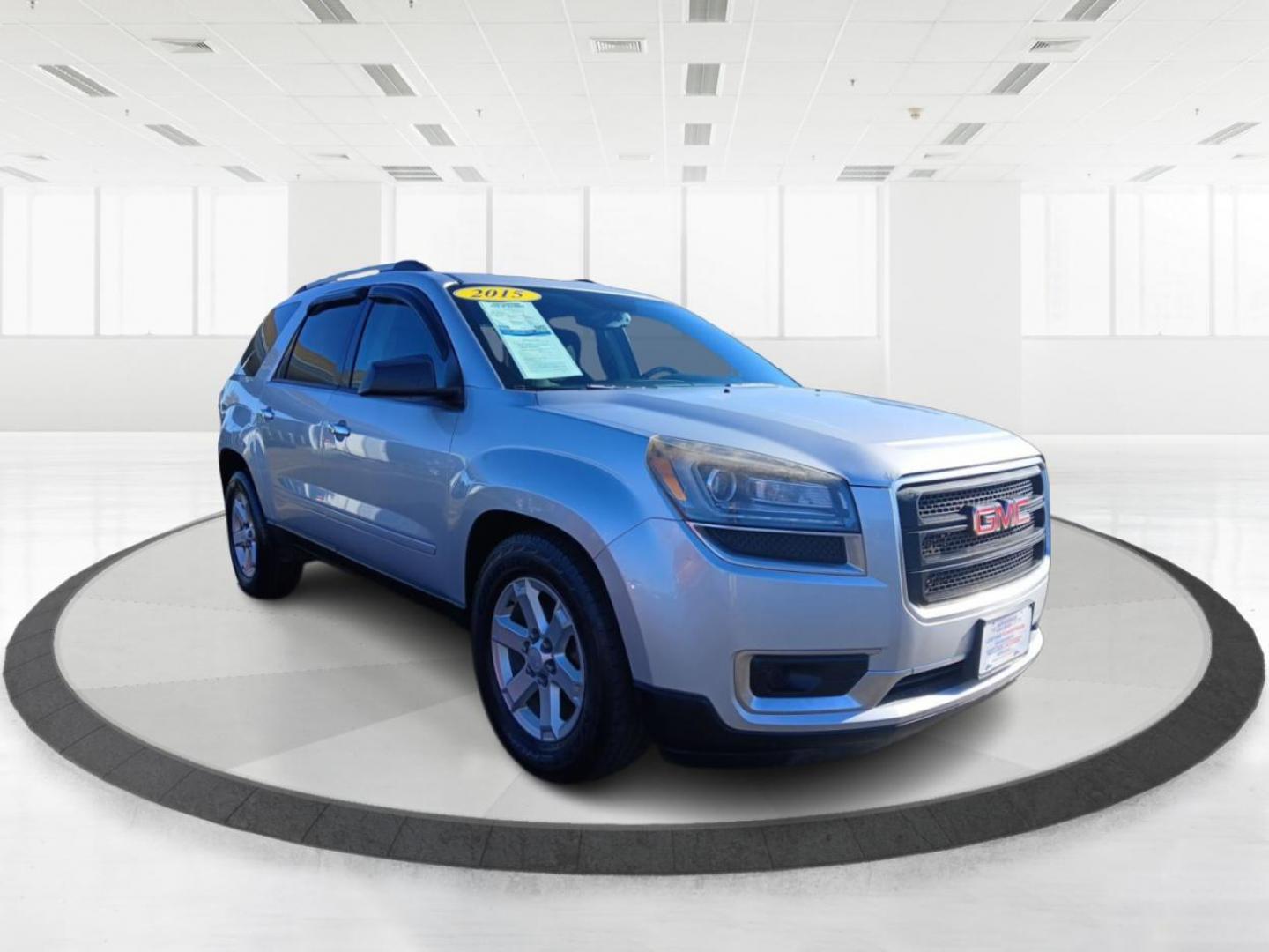 2015 Quicksilver Metallic GMC Acadia SLE-2 AWD (1GKKVPKD4FJ) with an 3.6L V6 DOHC 24V engine, 6-Speed Automatic transmission, located at 4508 South Dixie Dr, Moraine, OH, 45439, (937) 908-9800, 39.689976, -84.218452 - Photo#0