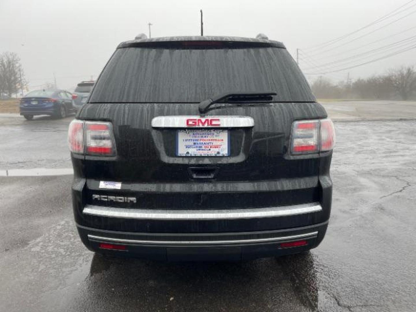 2015 Carbon Black Metallic GMC Acadia SLE-2 FWD (1GKKRPKD3FJ) with an 3.6L V6 DOHC 24V engine, 6-Speed Automatic transmission, located at 1099 N County Rd 25A , Troy, OH, 45373, (937) 908-9800, 40.057079, -84.212883 - Photo#5