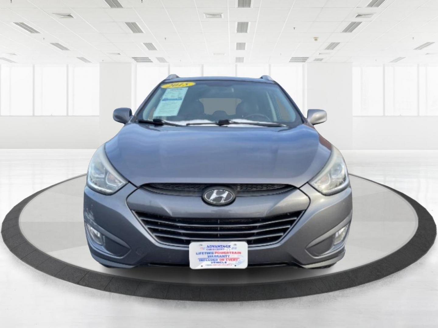 2015 Graphite Gray Metallic Hyundai Tucson GLS AWD (KM8JUCAG4FU) with an 2.4L L4 DOHC 16V engine, 6-Speed Automatic transmission, located at 880 E. National Road, Vandalia, OH, 45377, (937) 908-9800, 39.891918, -84.183594 - Photo#4