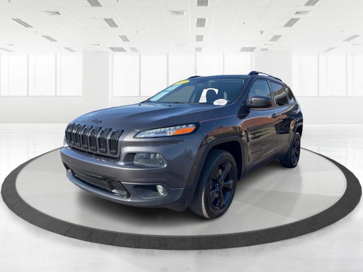 2015 Jeep Cherokee Latitude (1C4PJLCS0FW) with an Other engine, located at 1184 Kauffman Ave, Fairborn, OH, 45324, (937) 908-9800, 39.807072, -84.030914 - Photo#7