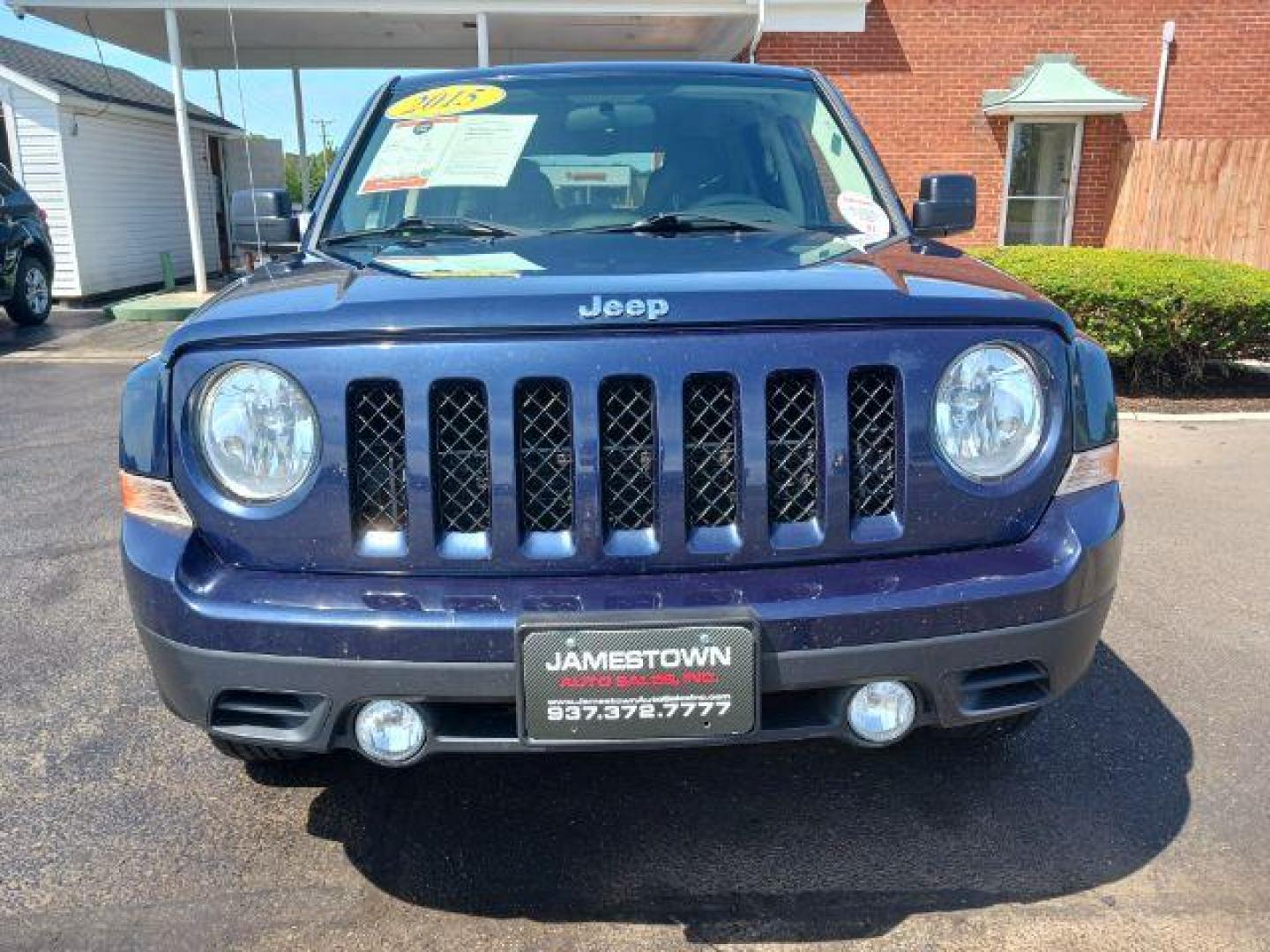 2015 Jeep Patriot Sport 2WD (1C4NJPBAXFD) with an 2.0L L4 DOHC 16V engine, located at 1951 S Dayton Lakeview Rd., New Carlisle, OH, 45344, (937) 908-9800, 39.890999, -84.050255 - 2015 Jeep Patriot Sport 2WD - Photo#17