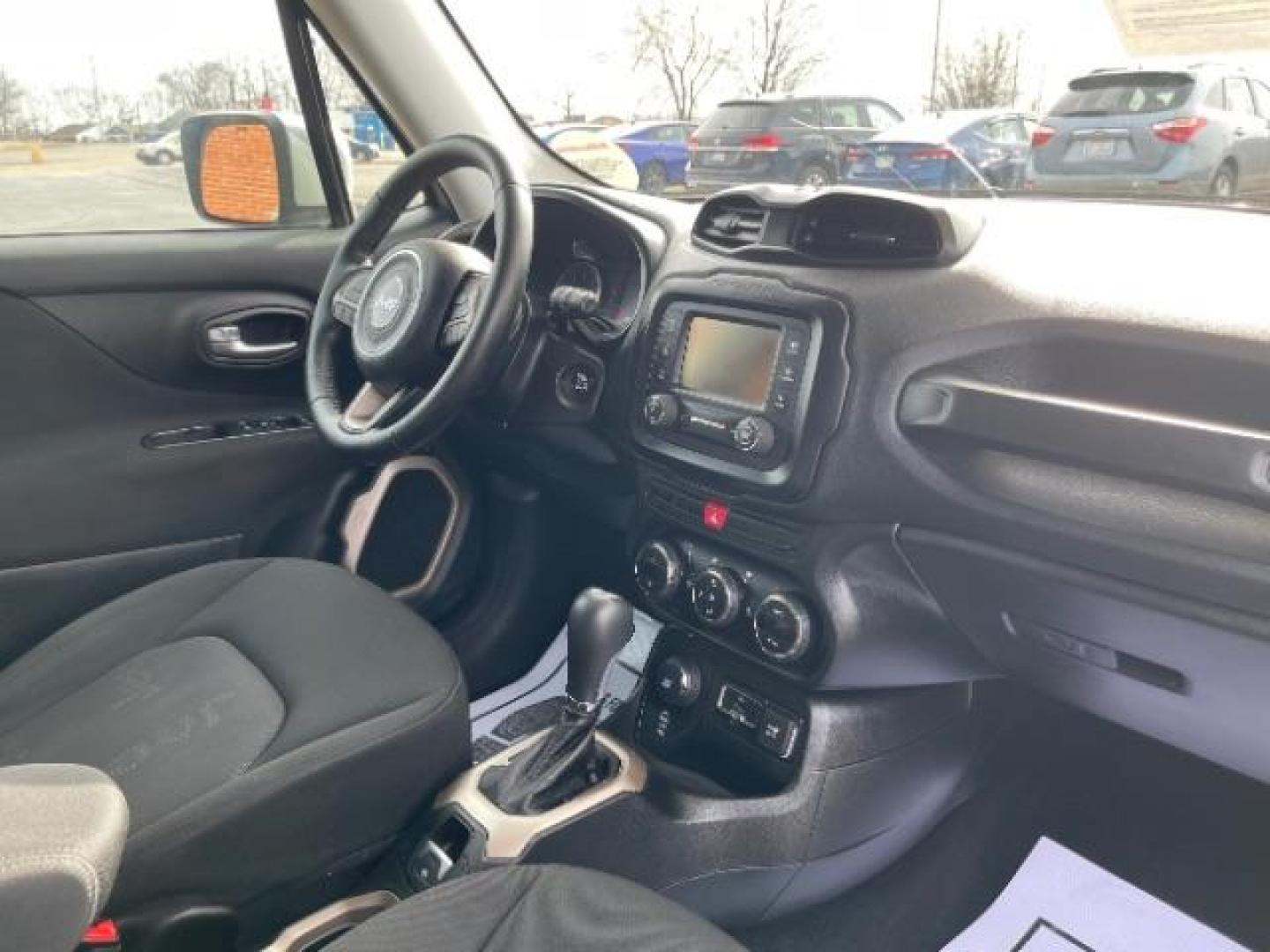 2015 Glacier Metallic Jeep Renegade Latitude 4WD (ZACCJBBT2FP) with an 2.4L L4 DOHC 16V engine, 6-Speed Manual transmission, located at 1184 Kauffman Ave, Fairborn, OH, 45324, (937) 908-9800, 39.807072, -84.030914 - Photo#8