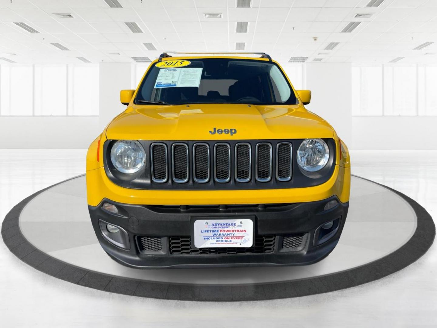 2015 Solar Yellow Jeep Renegade Latitude 4WD (ZACCJBBT3FP) with an 2.4L L4 engine, 6-Speed Manual transmission, located at 1184 Kauffman Ave, Fairborn, OH, 45324, (937) 908-9800, 39.807072, -84.030914 - Photo#6