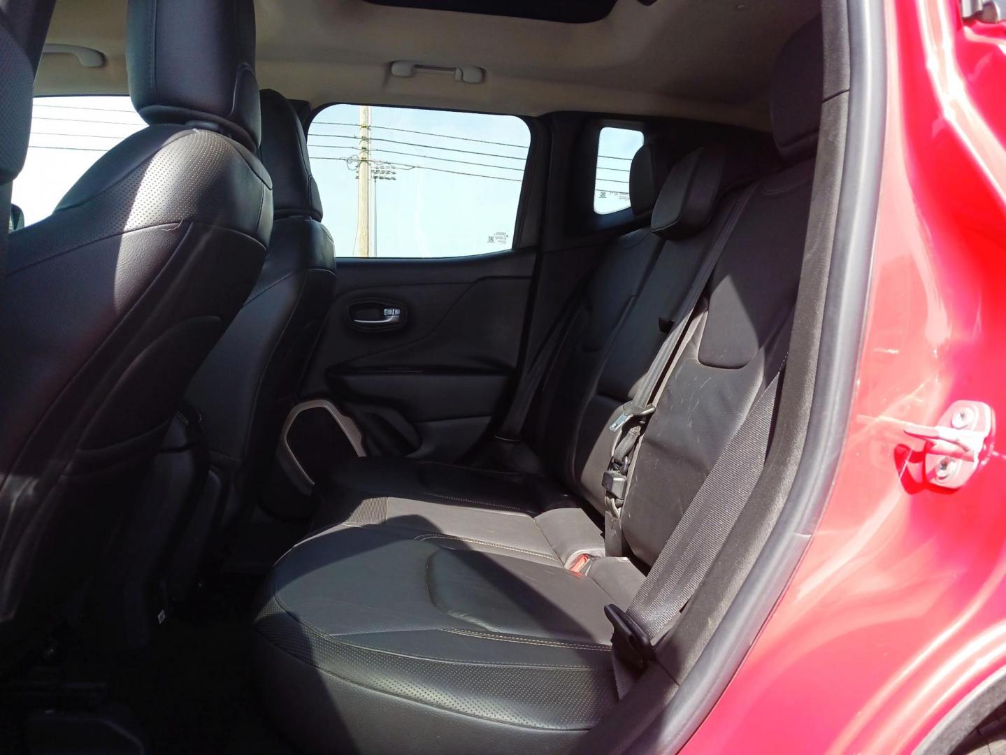 2015 Colorado Red Jeep Renegade Limited FWD (ZACCJADT0FP) with an 2.4L L4 engine, 9-Speed Automatic transmission, located at 880 E. National Road, Vandalia, OH, 45377, (937) 908-9800, 39.891918, -84.183594 - Photo#9