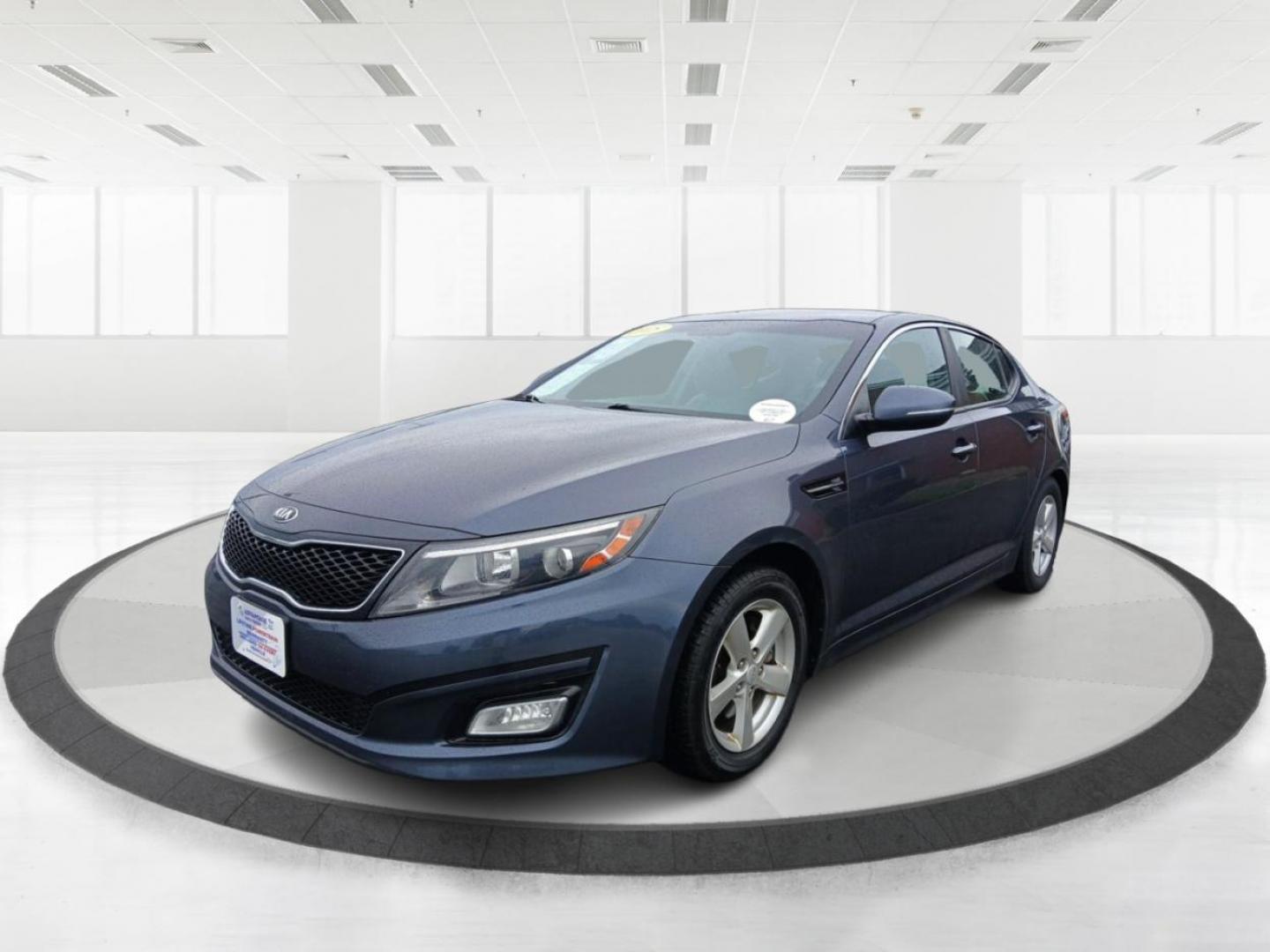 2015 Smokey Blue Kia Optima LX (KNAGM4A72F5) with an 2.4L L4 DOHC 16V engine, 6-Speed Automatic transmission, located at 1184 Kauffman Ave, Fairborn, OH, 45324, (937) 908-9800, 39.807072, -84.030914 - Photo#7