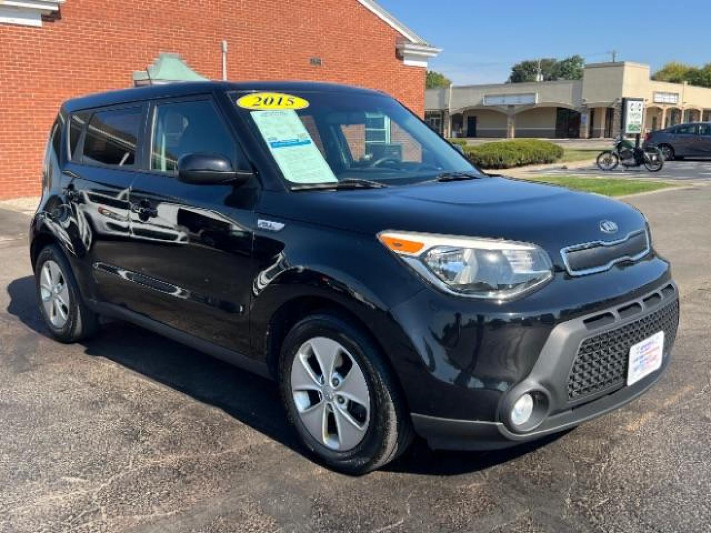 2015 Shadow Black Kia Soul Base (KNDJN2A29F7) with an 1.6L L4 DOHC 16V engine, located at 1184 Kauffman Ave, Fairborn, OH, 45324, (937) 908-9800, 39.807072, -84.030914 - Photo#0