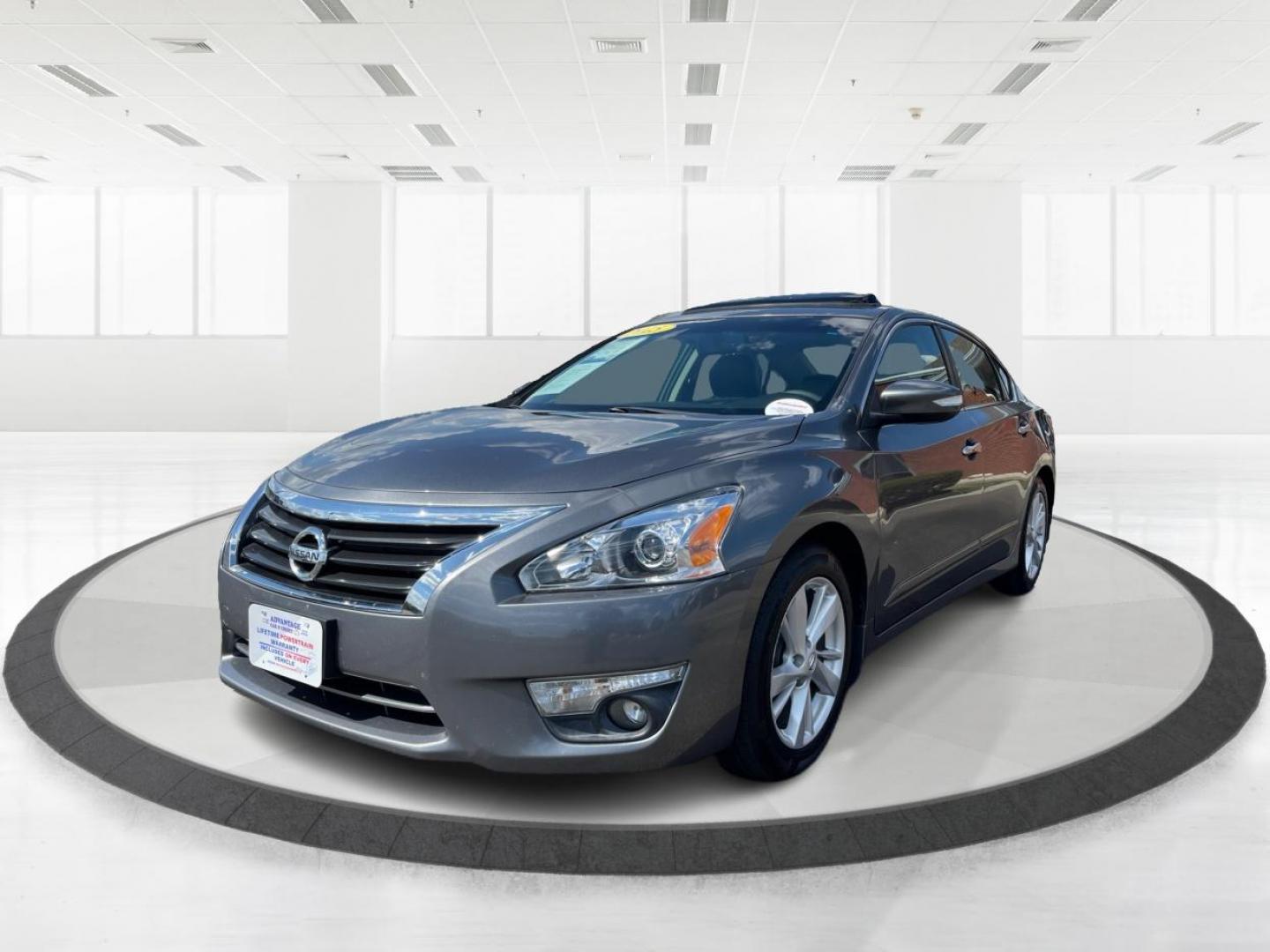 2015 Gun Metallic Nissan Altima 2.5 S (1N4AL3AP6FC) with an 2.5L L4 DOHC 16V engine, Continuously Variable Transmission transmission, located at 1951 S Dayton Lakeview Rd., New Carlisle, OH, 45344, (937) 908-9800, 39.890999, -84.050255 - Photo#7