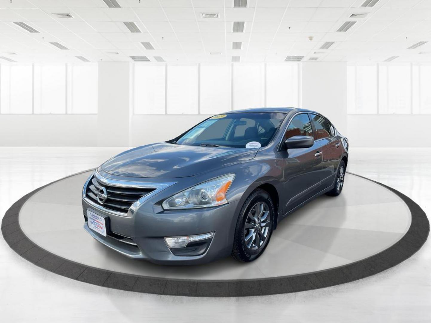 2015 Nissan Altima 2.5 S (1N4AL3AP5FN) with an Other engine, located at 401 Woodman Dr, Riverside, OH, 45431, (937) 908-9800, 39.760899, -84.123421 - Photo#7