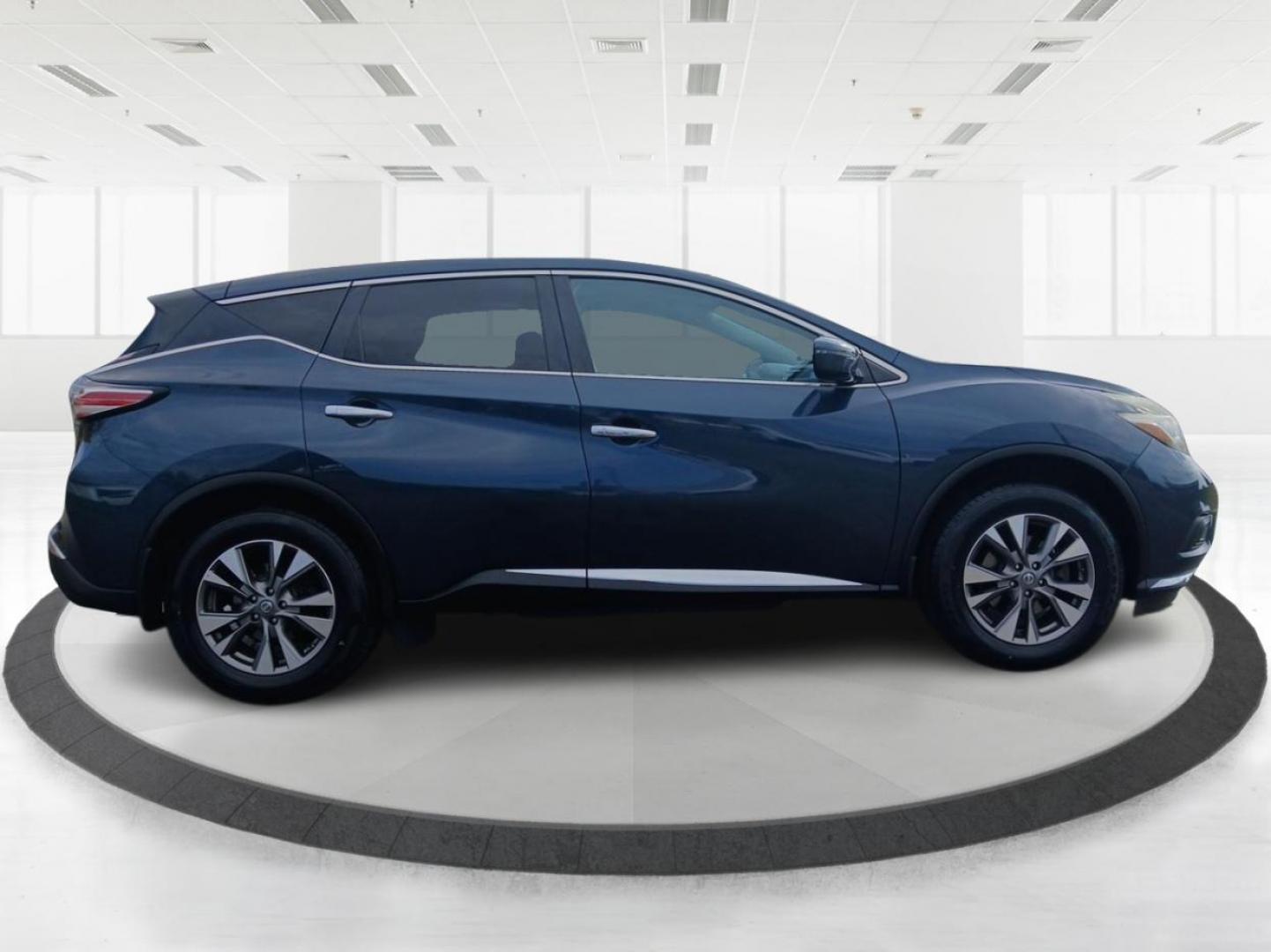 2015 Arctic Blue Metallic Nissan Murano Platinum AWD (5N1AZ2MH4FN) with an 3.5L V6 DOHC 24V engine, Continuously Variable Transmission transmission, located at 1951 S Dayton Lakeview Rd., New Carlisle, OH, 45344, (937) 908-9800, 39.890999, -84.050255 - Photo#1