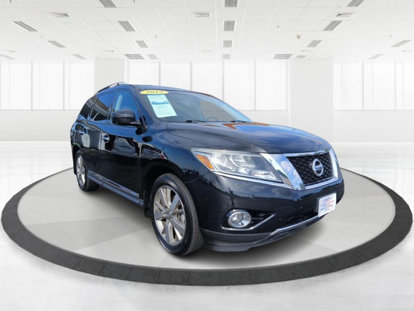 2015 Magnetic Black Metallic Nissan Pathfinder Platinum 4WD (5N1AR2MM6FC) with an 3.5L V6 DOHC 24V engine, Continuously Variable Transmission transmission, located at 1230 East Main St, Xenia, OH, 45385, (937) 908-9800, 39.688026, -83.910172 - Photo#0