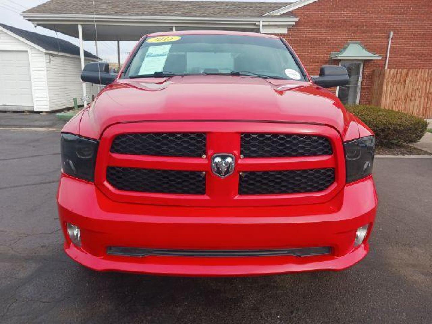 2015 Red RAM 1500 Tradesman Quad Cab 4WD (1C6RR7FT3FS) with an 5.7L V8 OHV 16V engine, 8-Speed Automatic transmission, located at 1184 Kauffman Ave, Fairborn, OH, 45324, (937) 908-9800, 39.807072, -84.030914 - Photo#1