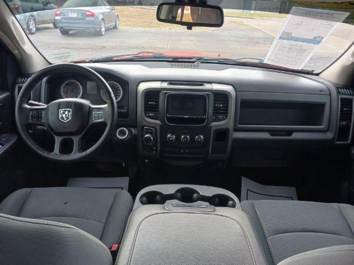 2015 Red RAM 1500 Tradesman Quad Cab 4WD (1C6RR7FT3FS) with an 5.7L V8 OHV 16V engine, 8-Speed Automatic transmission, located at 1184 Kauffman Ave, Fairborn, OH, 45324, (937) 908-9800, 39.807072, -84.030914 - Photo#8