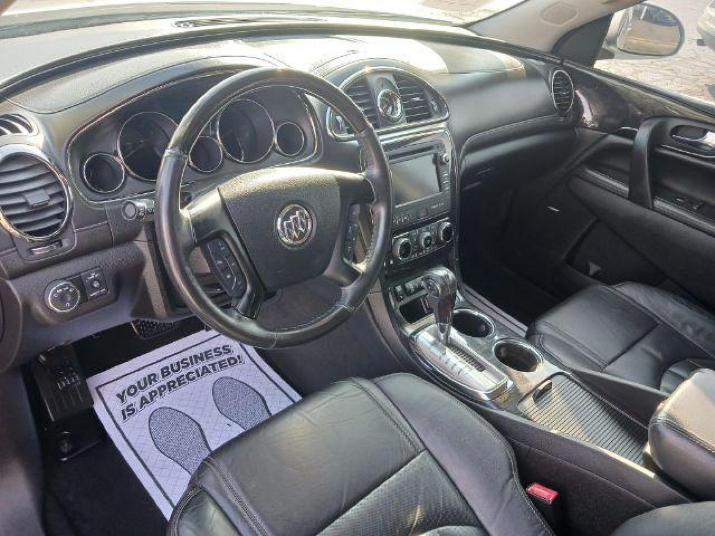 2016 Sparkling Silver Metallic Buick Enclave Leather FWD (5GAKRBKDXGJ) with an 3.6L V6 DOHC 24V engine, 6-Speed Automatic Overdrive transmission, located at 1099 N County Rd 25A , Troy, OH, 45373, (937) 908-9800, 40.057079, -84.212883 - Photo#6