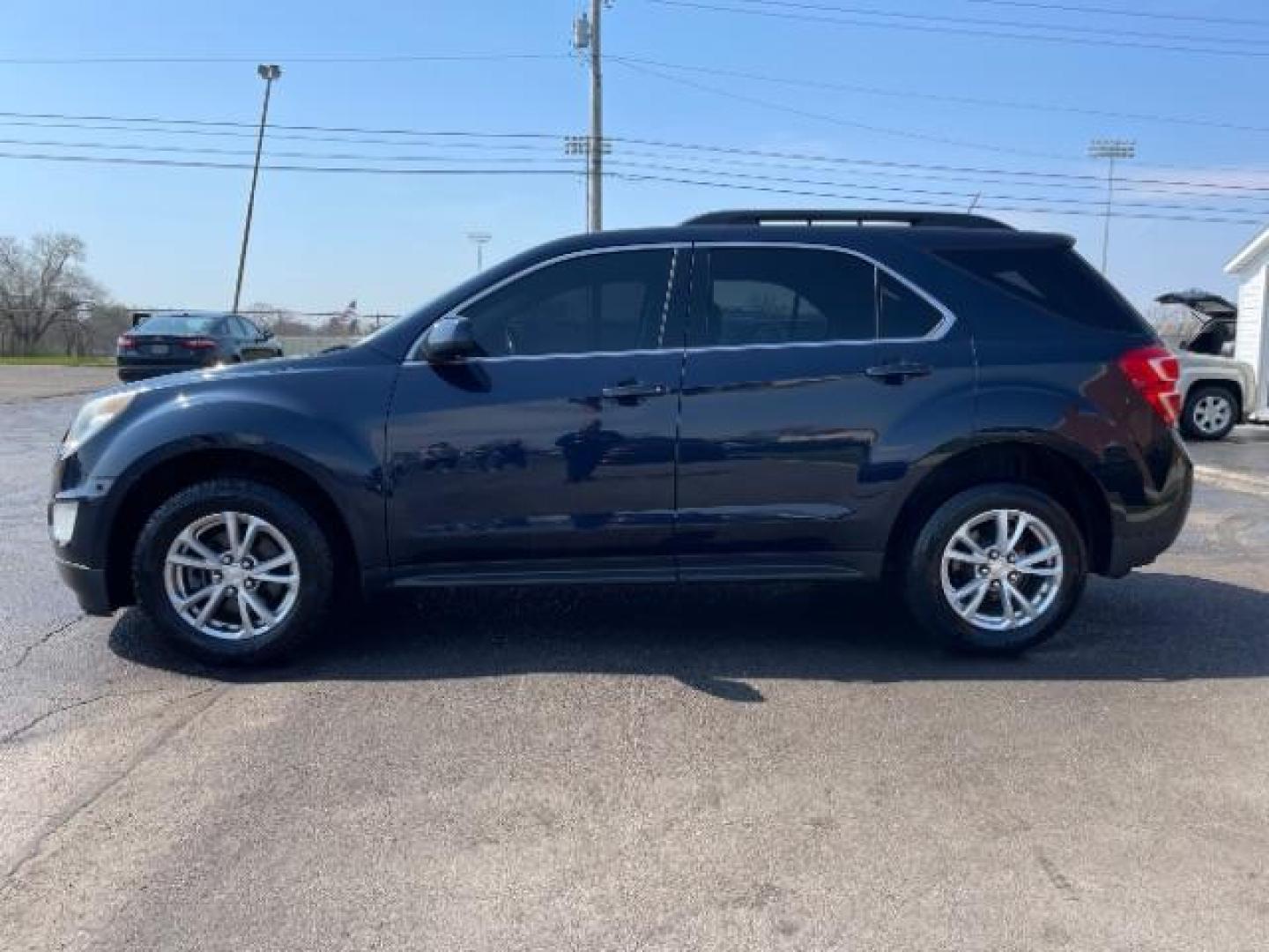 2016 Chevrolet Equinox LT 2WD (2GNALCEK8G1) with an 2.4L L4 DOHC 16V FFV engine, 6-Speed Automatic transmission, located at 1099 N County Rd 25A , Troy, OH, 45373, (937) 908-9800, 40.057079, -84.212883 - 2016 Chevrolet Equinox LT 2WD - Photo#18