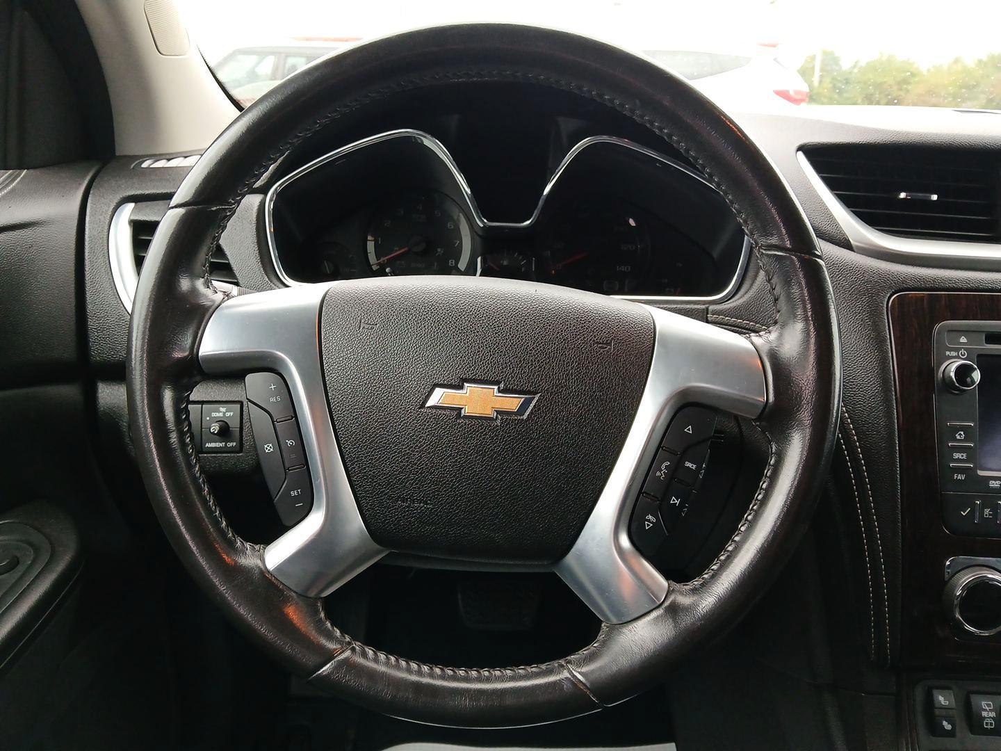 2016 Chevrolet Traverse 2LT AWD (1GNKVHKD6GJ) with an 3.6L V6 DOHC 24V engine, 6-Speed Automatic transmission, located at 8750 N County Rd 25A, Piqua, OH, 45356, (937) 908-9800, 40.164391, -84.232513 - Third Row - Photo#15