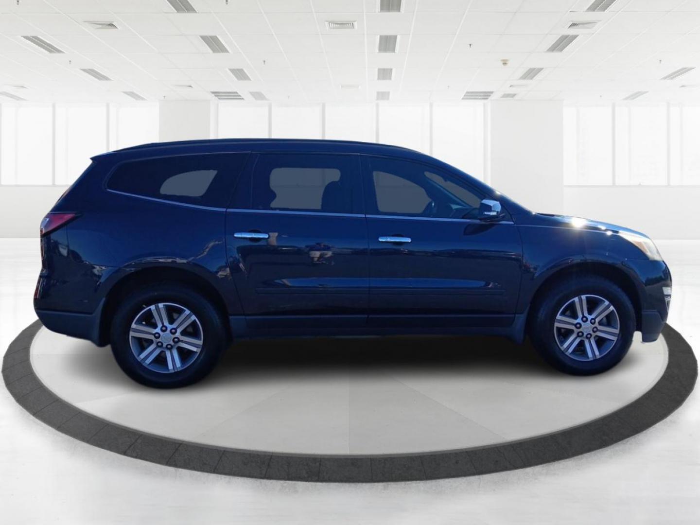 2016 Blue Chevrolet Traverse 1LT FWD (1GNKRGKD4GJ) with an 3.6L V6 DOHC 24V engine, 6A transmission, located at 1184 Kauffman Ave, Fairborn, OH, 45324, (937) 908-9800, 39.807072, -84.030914 - Photo#1