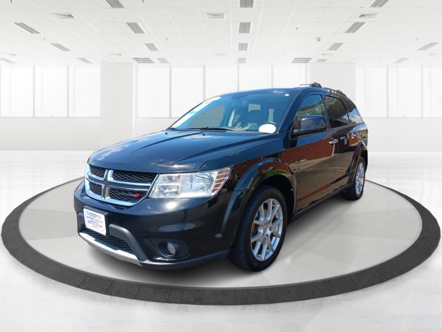 2016 Pitch Black Clear Coat Dodge Journey (3C4PDDFG6GT) with an 3.6L V6 DOHC 24V engine, 6-Speed Automatic transmission, located at 880 E. National Road, Vandalia, OH, 45377, (937) 908-9800, 39.891918, -84.183594 - Photo#7