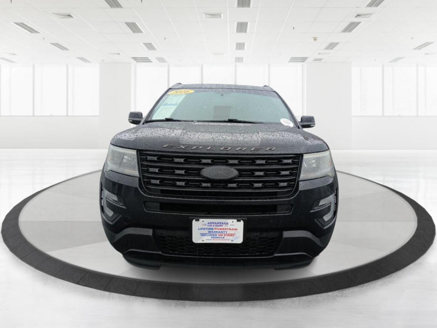 2016 Absolute Black Ford Explorer Sport 4WD (1FM5K8GT2GG) with an 3.5L V6 DOHC 24V engine, 6-Speed Automatic transmission, located at 1230 East Main St, Xenia, OH, 45385, (937) 908-9800, 39.688026, -83.910172 - Photo#6