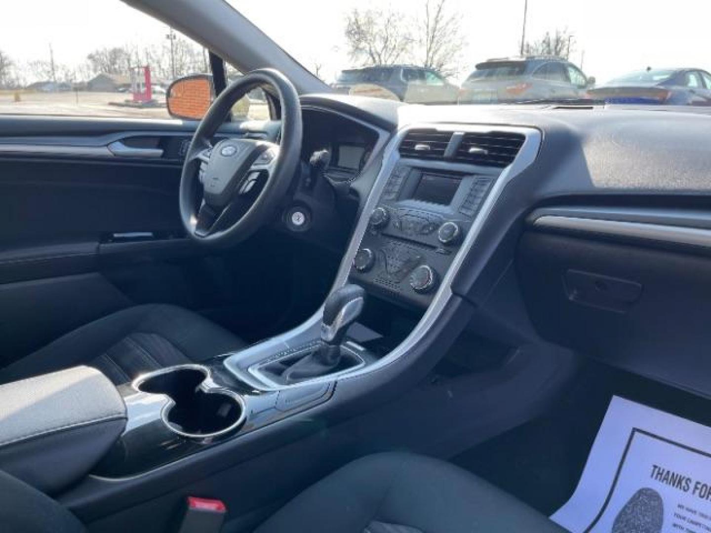 2016 Brown Ford Fusion SE (3FA6P0H70GR) with an 2.5L L4 DOHC 16V engine, 6-Speed Automatic transmission, located at 1184 Kauffman Ave, Fairborn, OH, 45324, (937) 908-9800, 39.807072, -84.030914 - Photo#8