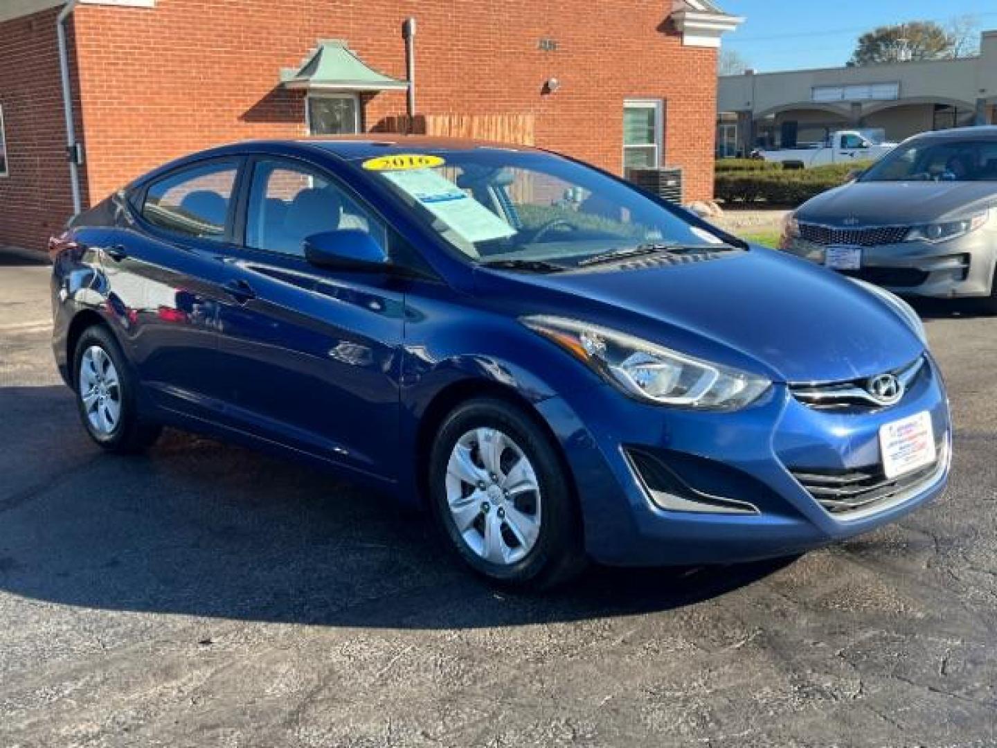 2016 Blue Hyundai Elantra SE 6AT (5NPDH4AE8GH) with an 1.8L L4 DOHC 16V engine, 6-Speed Automatic transmission, located at 401 Woodman Dr, Riverside, OH, 45431, (937) 908-9800, 39.760899, -84.123421 - Photo#0